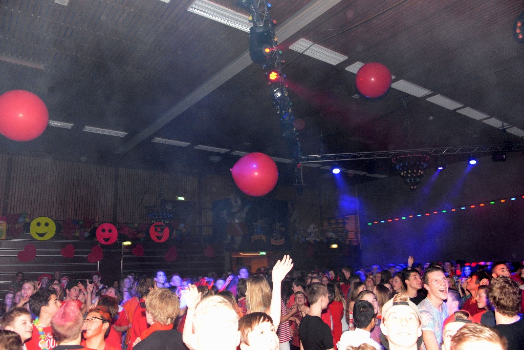 ../Images/Knalrooie Stuiterbal Disco 135.jpg